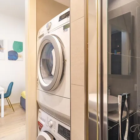 Apartment Marghera Duomo 10min, Fast Wifi & Metro Milan