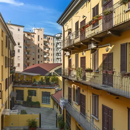 Marghera Duomo 10min, Fast Wifi & Metro Apartment